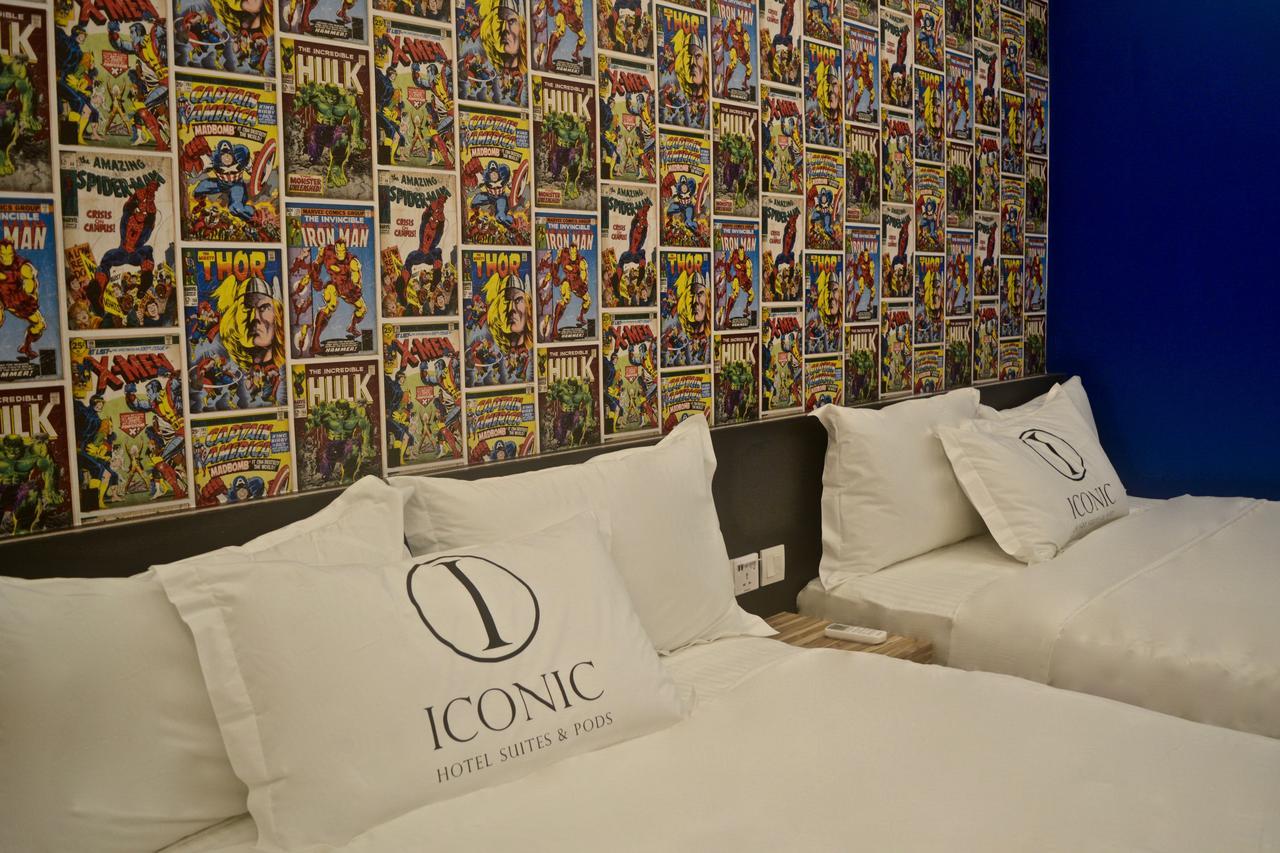 Hotel Iconic & Pods