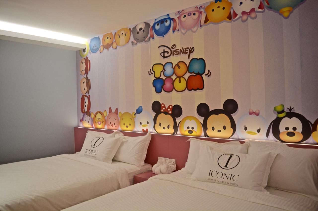 Iconic & Pods Hotel *